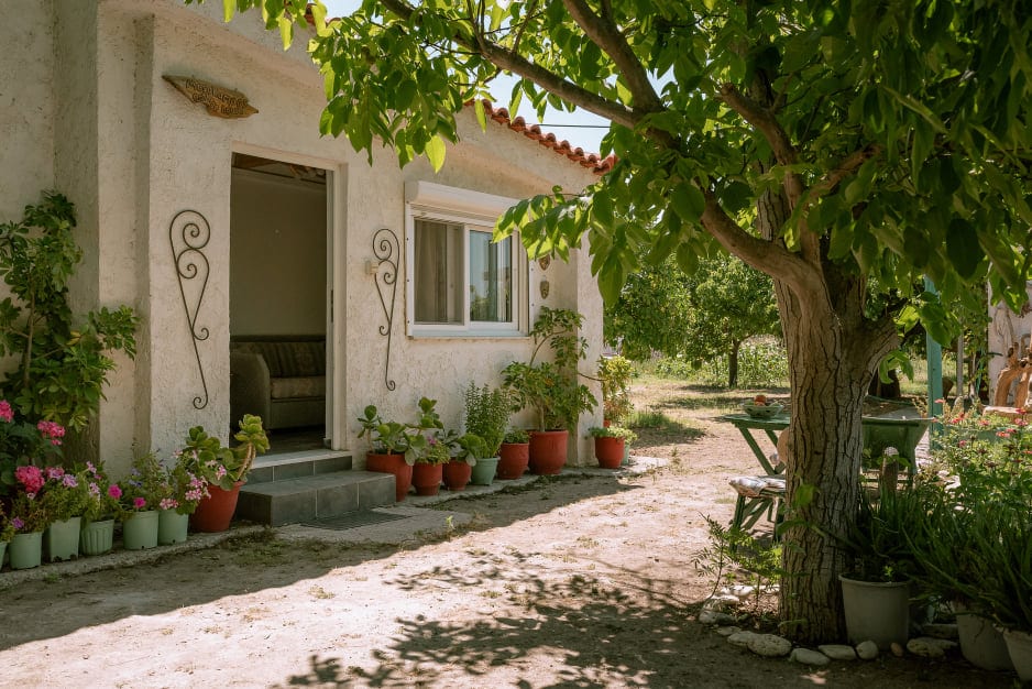 Beautiful cottage house at Mesokampos