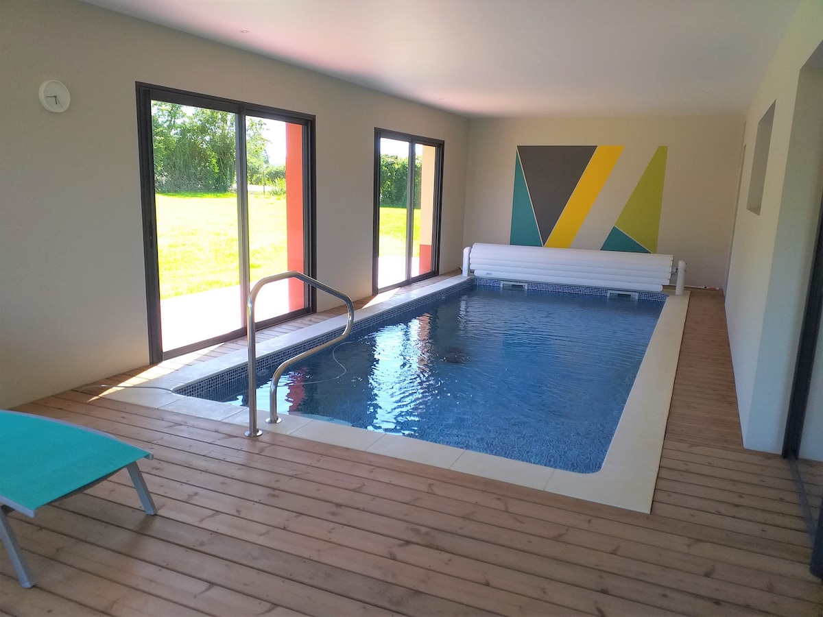 Maison Piscine intérieure privée chauffée