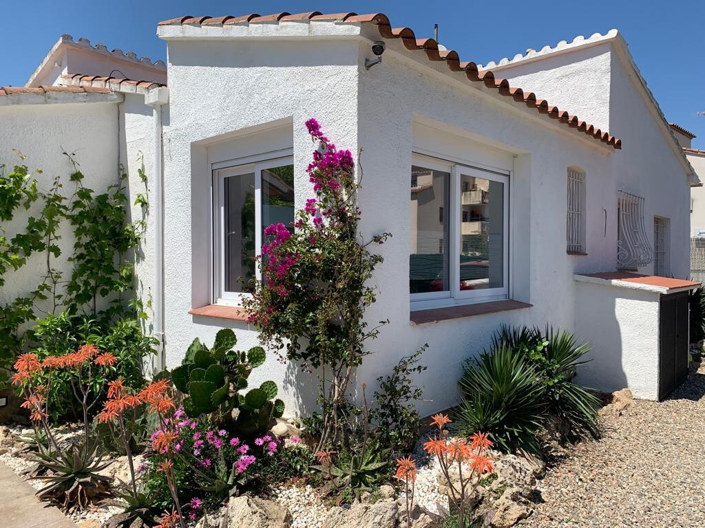 Villa avec piscine privée à 200 mètres de la plage