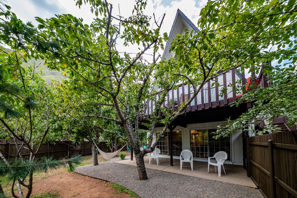 Oak Creek Chalet at Shangri La