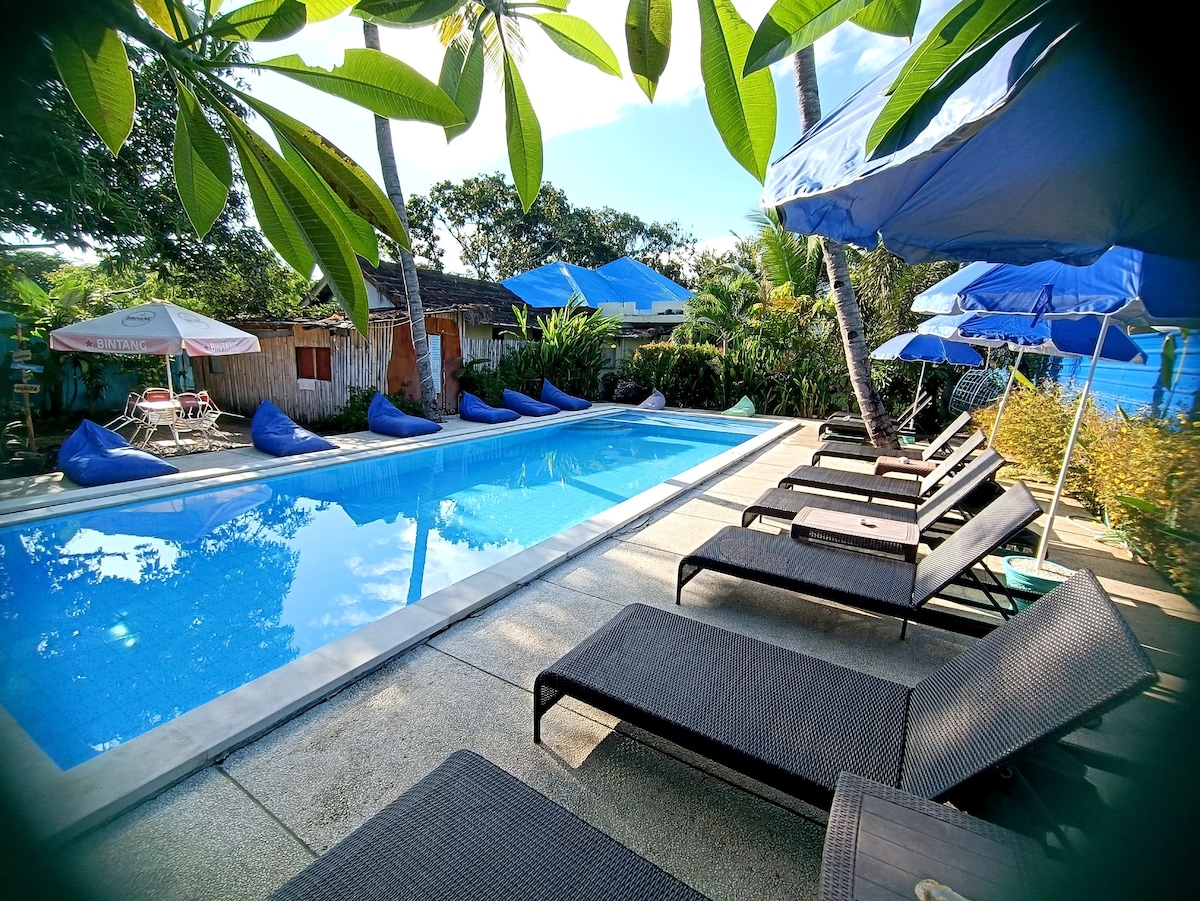 "WORLD BNB" bungalow deluxe swimming pool view