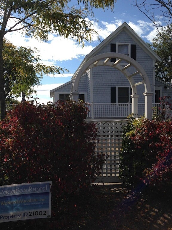 科德角湾（ Cape Cod Bay ）美景，步行至海滩！