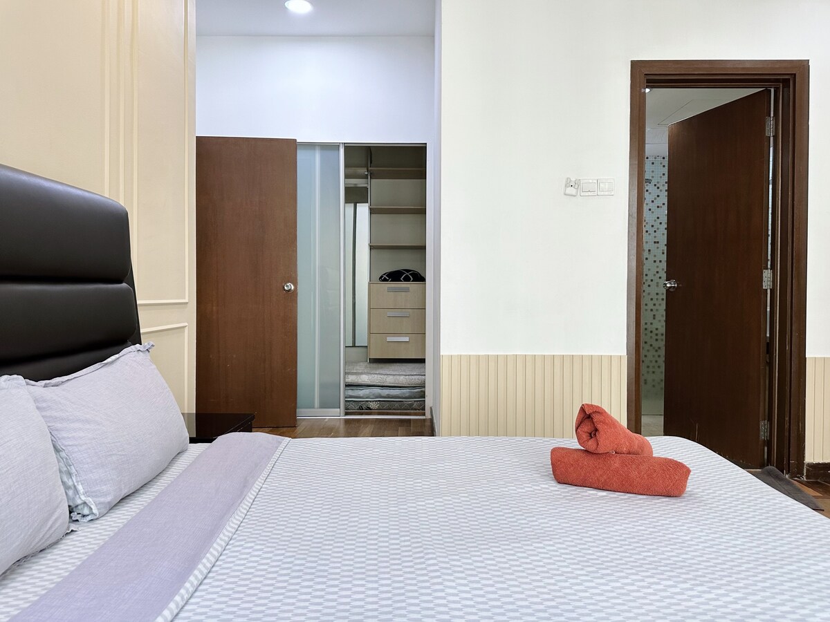 3间卧室梦幻无边泳池，吉隆坡城中城（ KLCC ） ，温馨舒适的Regalia