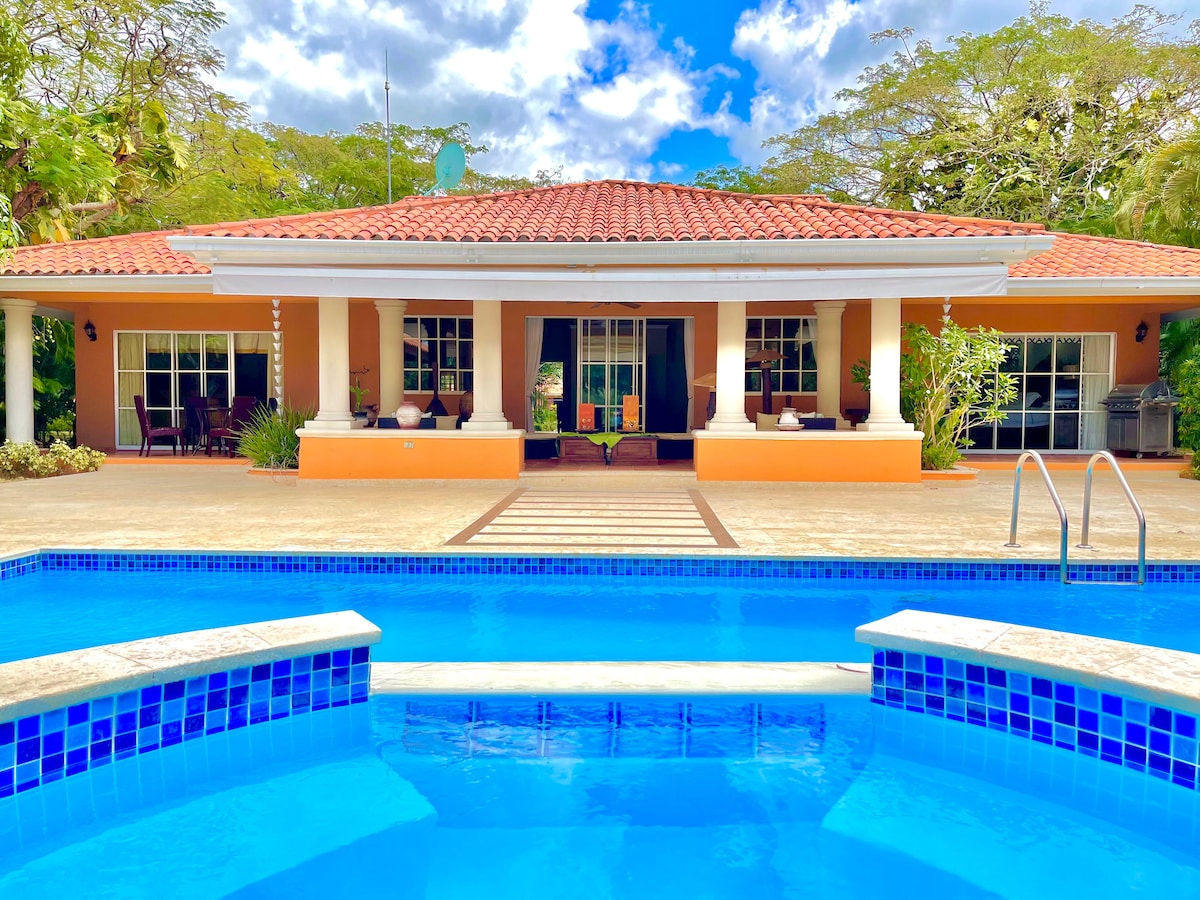 Beautiful  Guavaberry Golf Villa in Juan Dolio