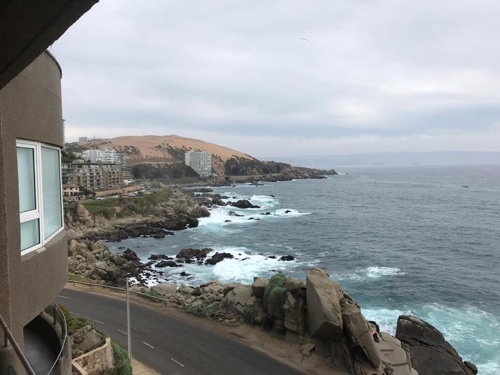 Depto en primera línea con hermosa vista al mar