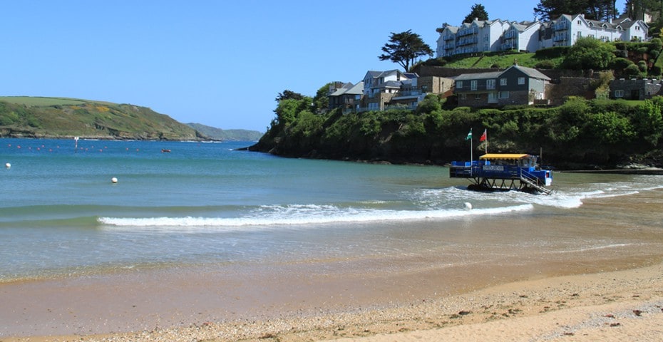 Jack's Stay, stylish apartment, Salcombe, parking