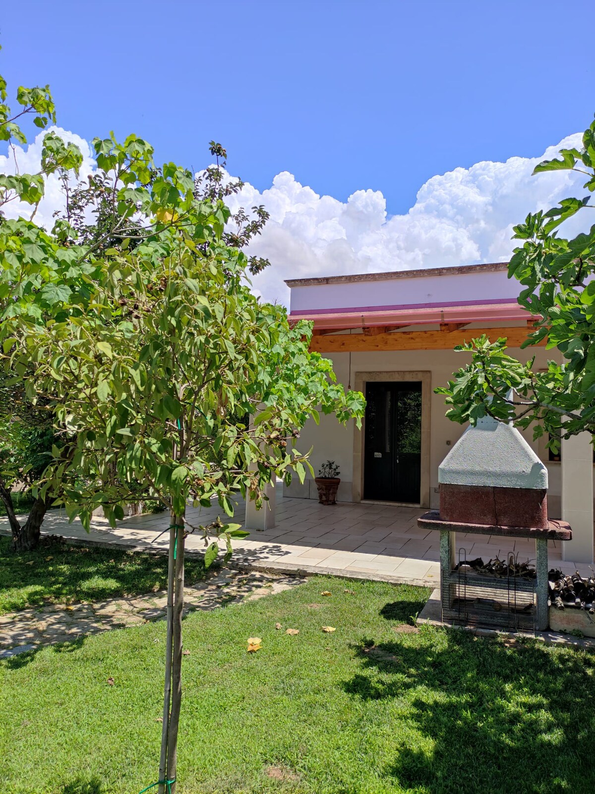 Villa con piscina immersa nel Salento