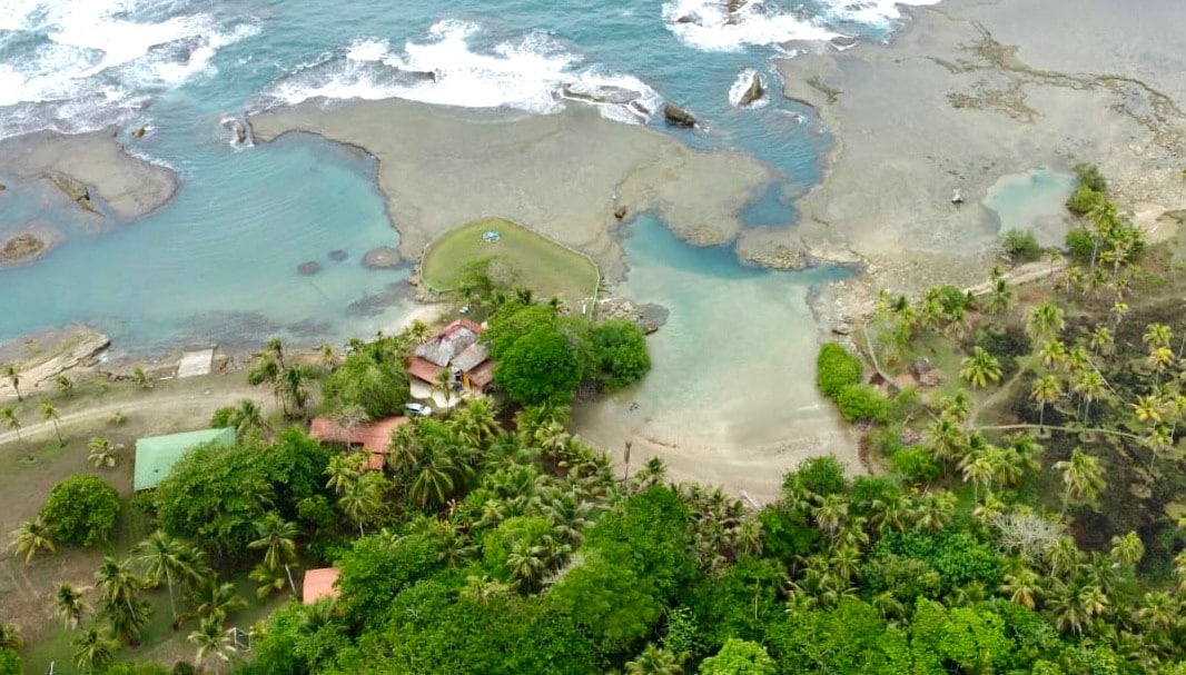 海滨别墅周围有2个私人海滩