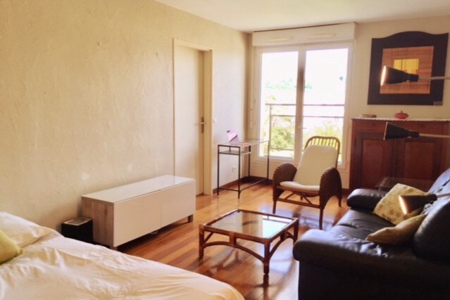 宽敞舒适的单卧室公寓， 2至4人