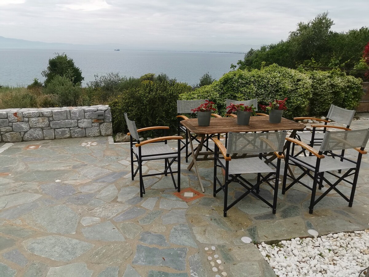 Messinian Blue  seaside villa, panoramic bay view