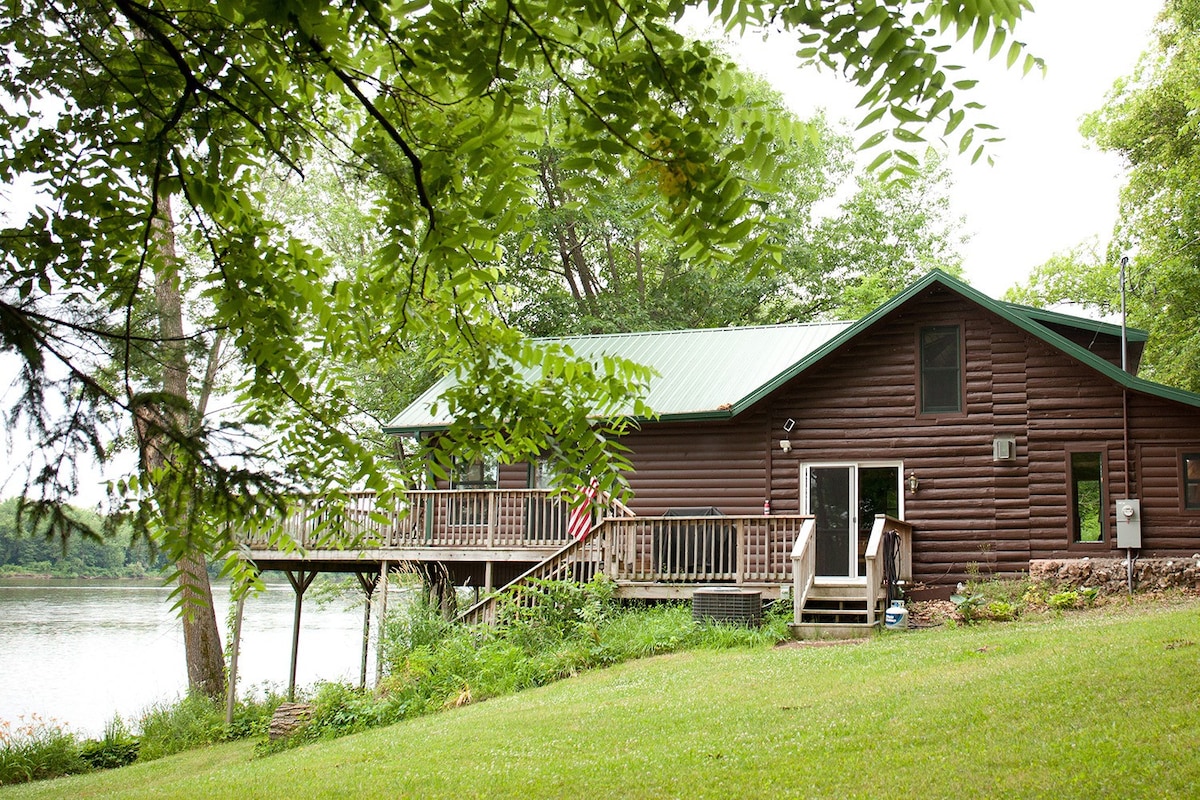 Riverside Chalet, LLC