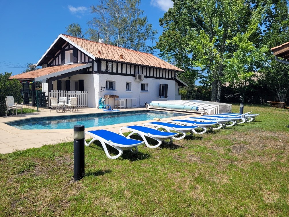 Villa Landaise - piscine privée
