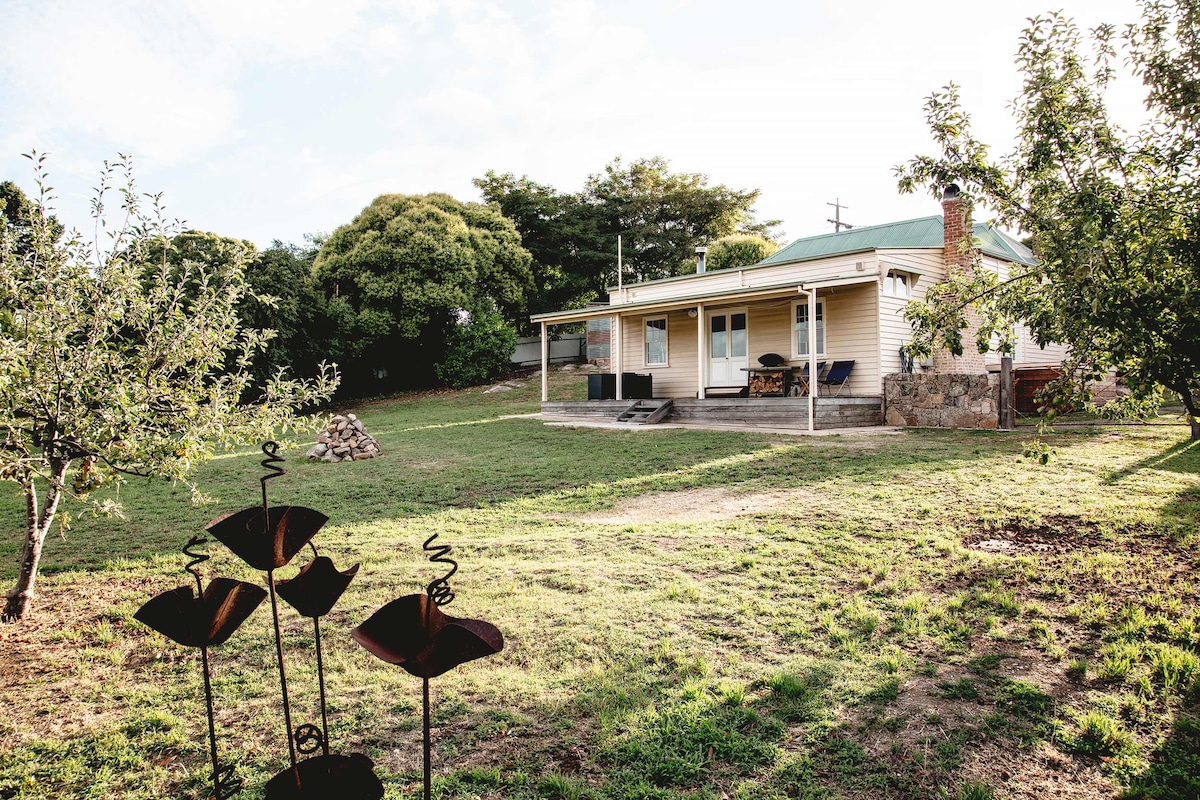 Beechworth瀑布乡村小屋-瀑布景观