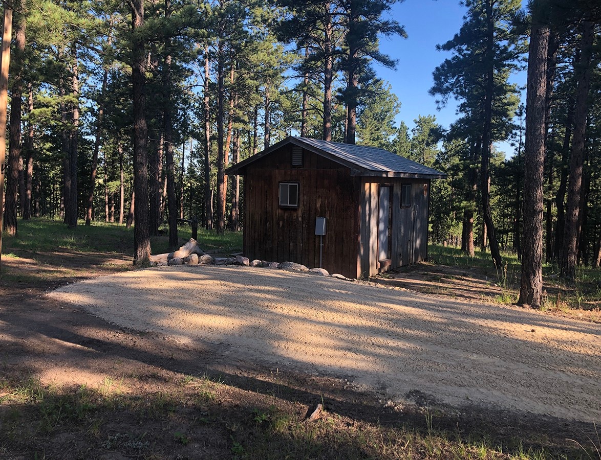 埃斯特布鲁克小屋房车站