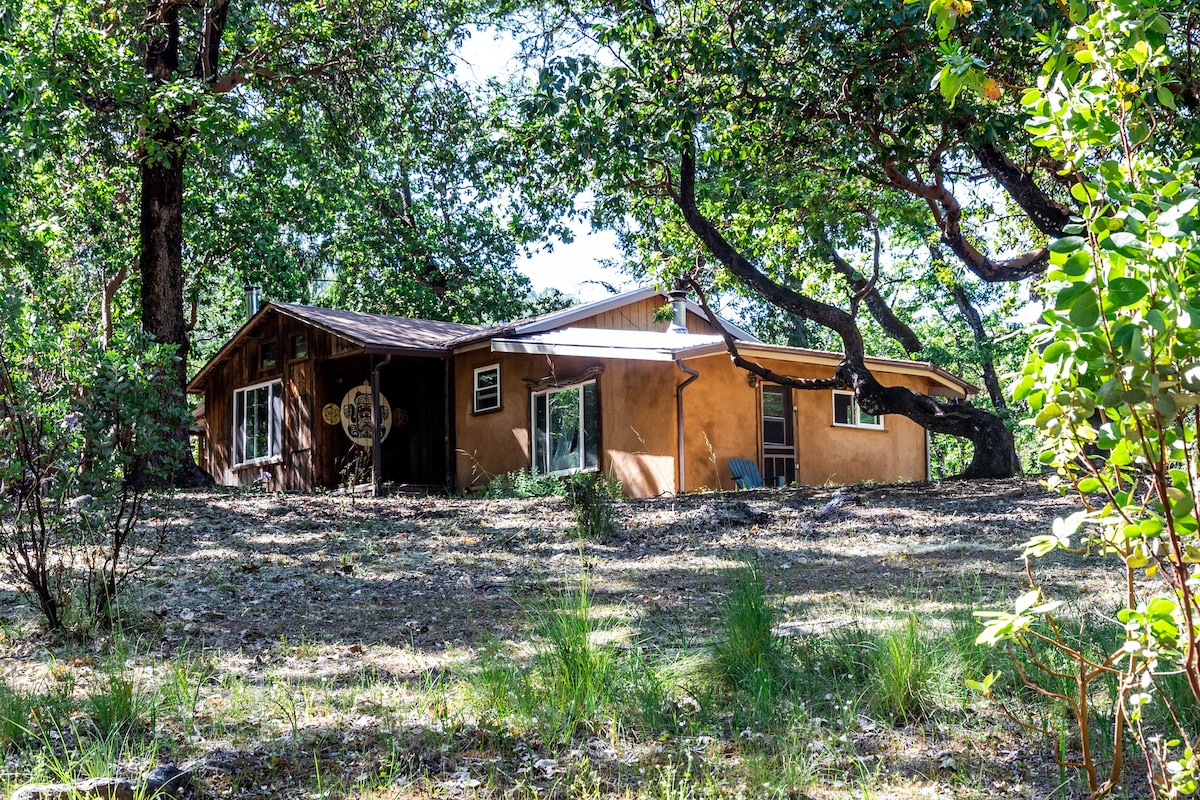 Cob Bear Hut