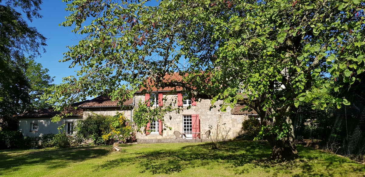 Maison de charme avec piscine privée-La Bergerie