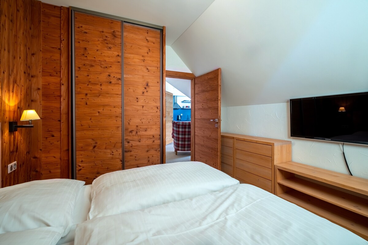 Cozy Apartment with 2 Bedrooms, Tatranska Lomnica
