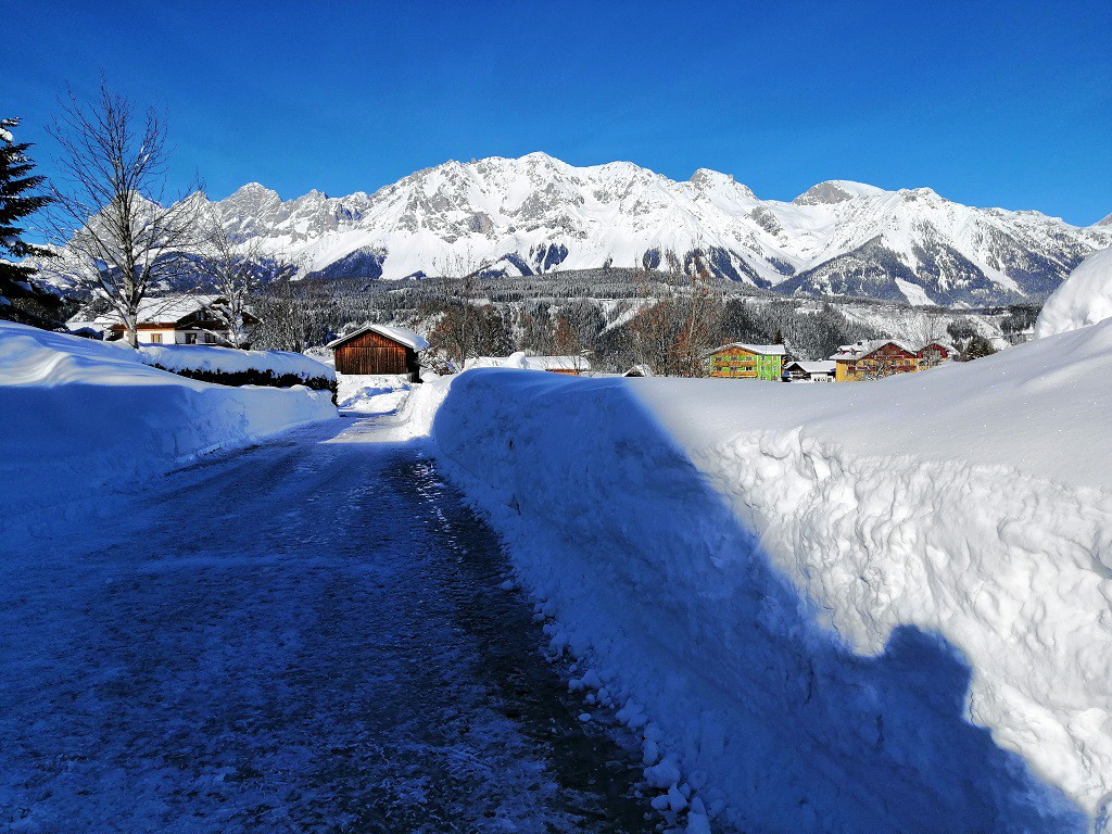 Sonniges Platzl "Zur ehrlichen Kuh"