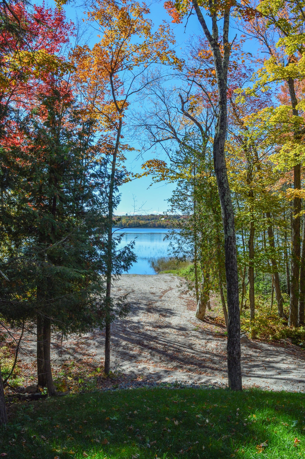 Rocky Retreat on Bright Lake