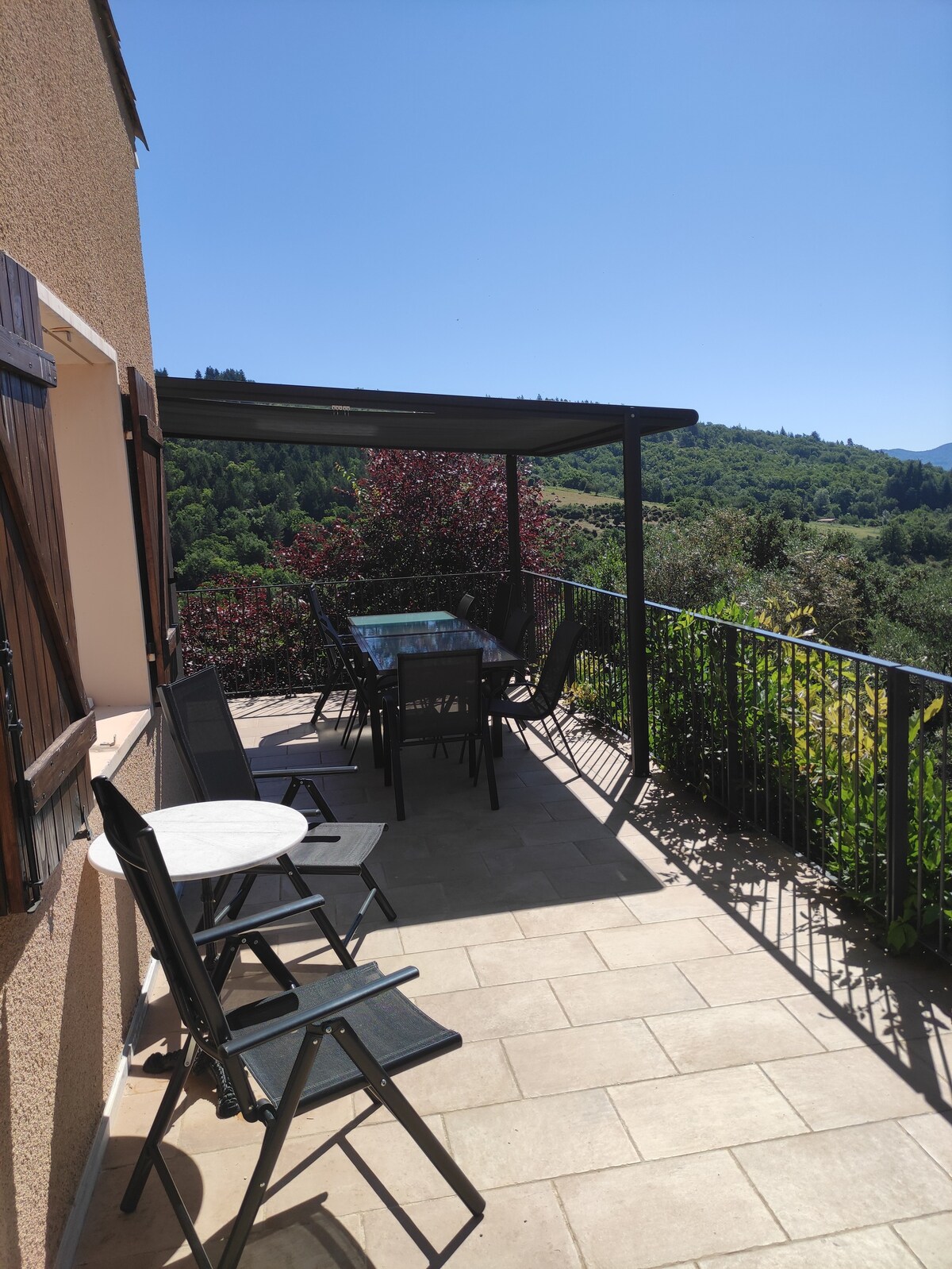 Les Cypres with private swimming pool and view