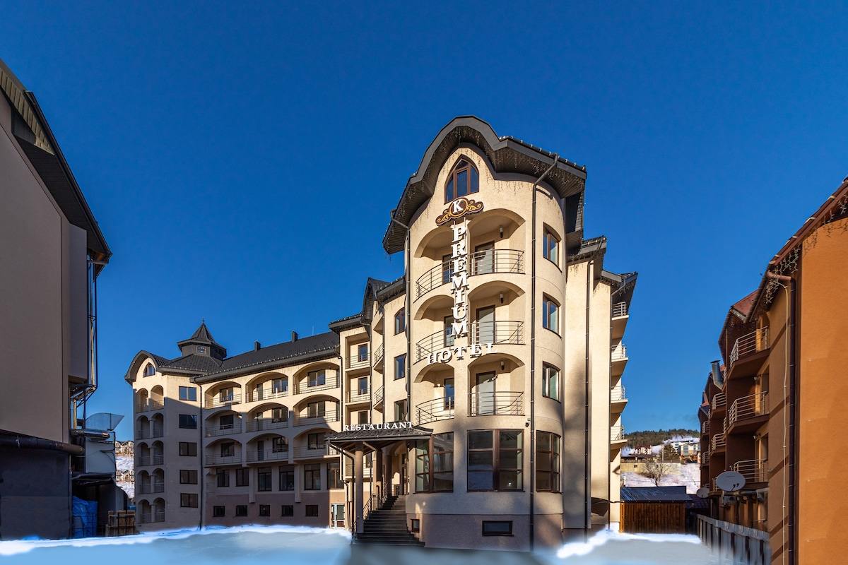 Premium SPA Resort Bukovel Стандарт 3 м