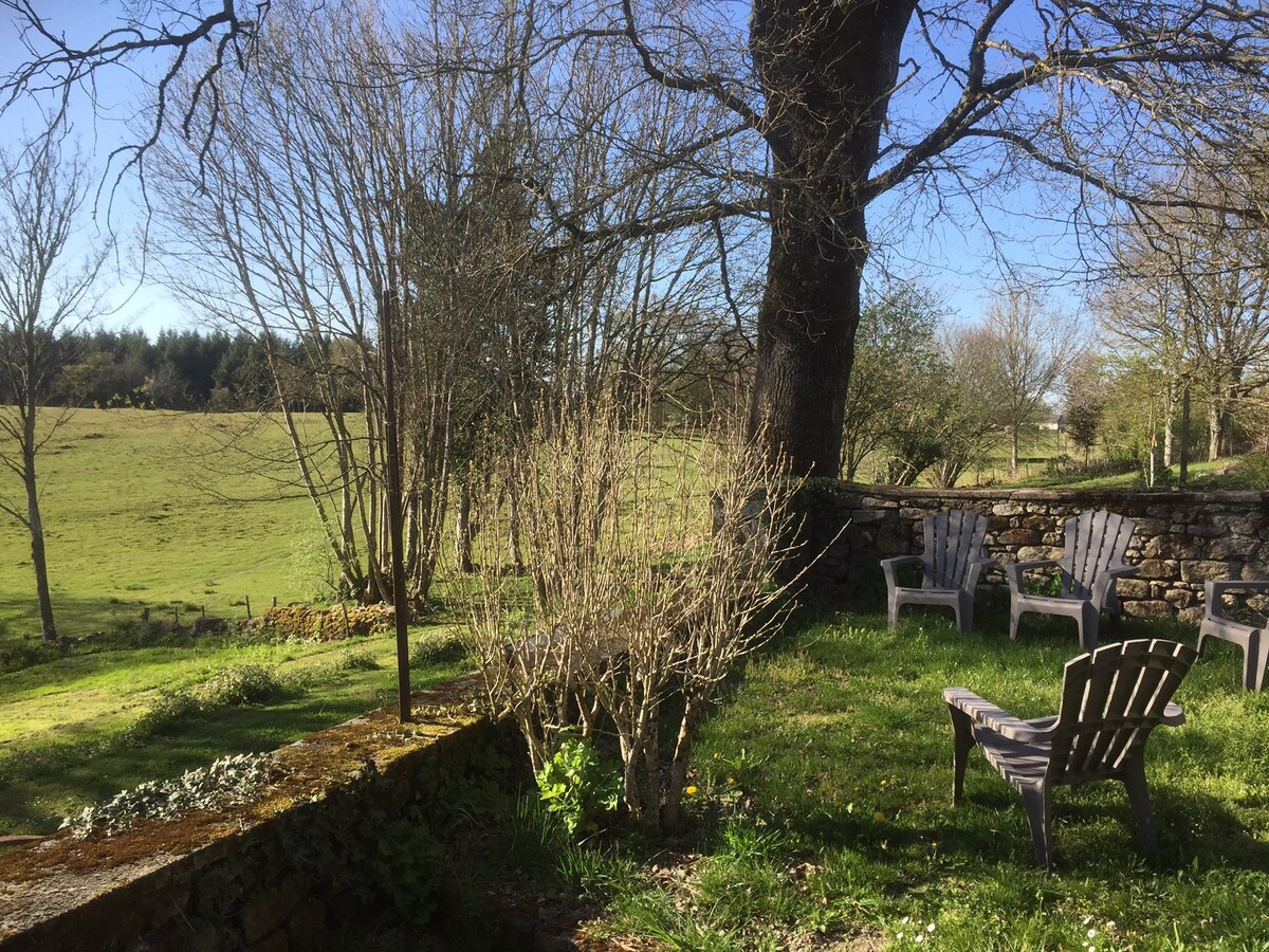 Atelier-gîte du préau au coeur du Limousin