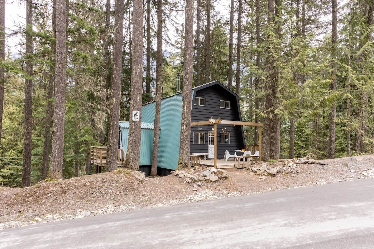 The Moosewood - Sunshine Valley Retreat