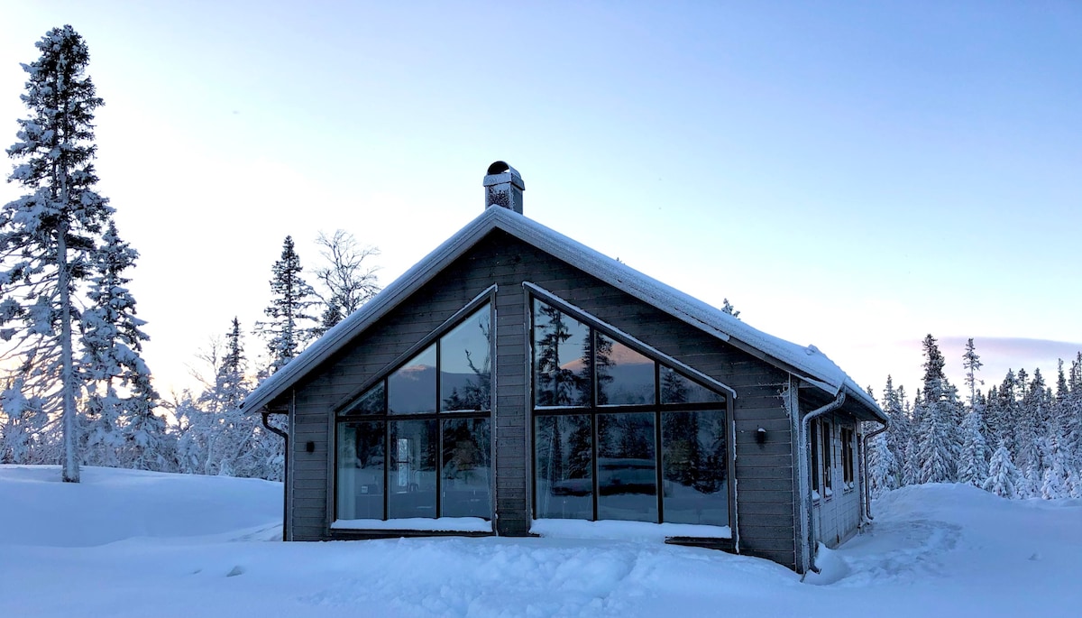 位于拜达伦（ Bydalen ）的新山间小屋，有滑雪进出。