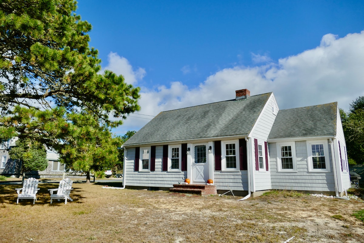 The Pearl ： 3卧室，距离恩格尔伍德海滩（ Englewood Beach ） 500步之遥！