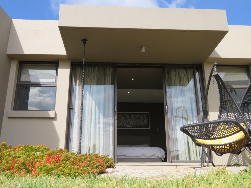 Luxury chalet 7, (1/2 family unit), E. Free State