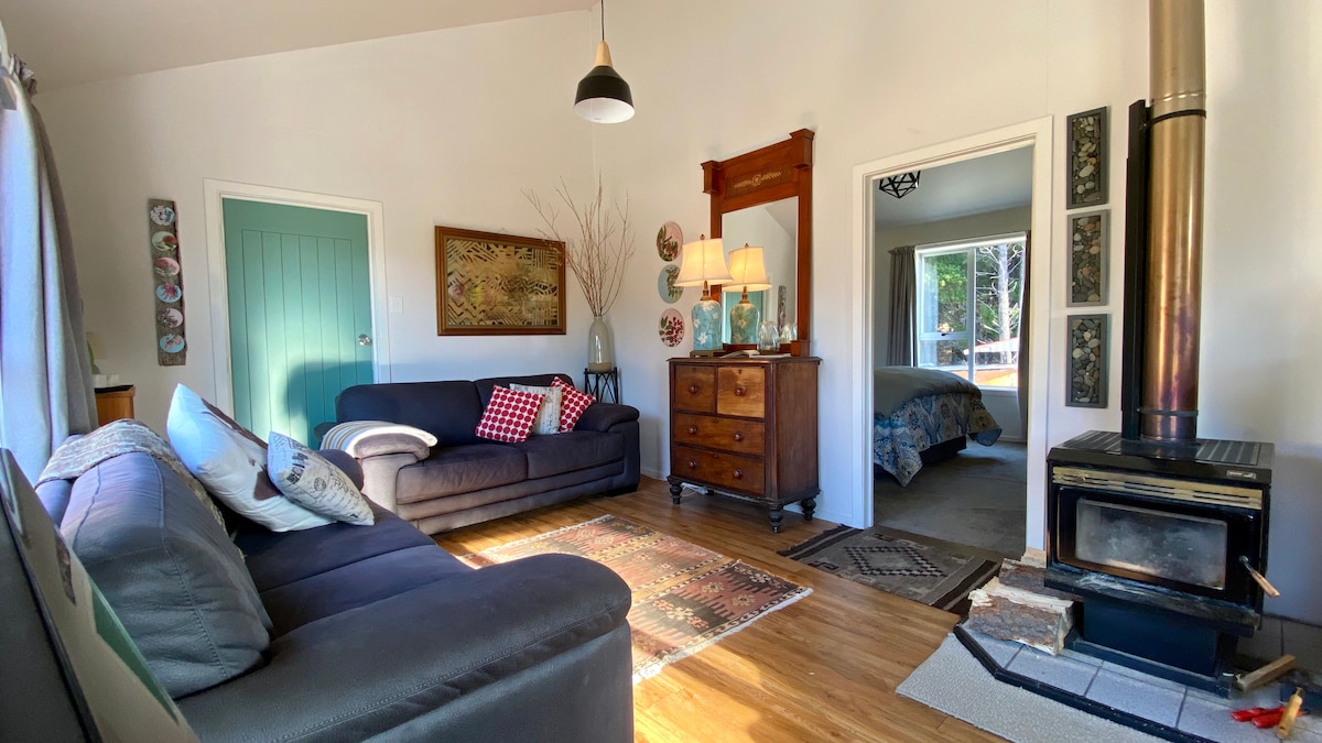 The Stockman 's Cottage, Lake Ohau, NZ