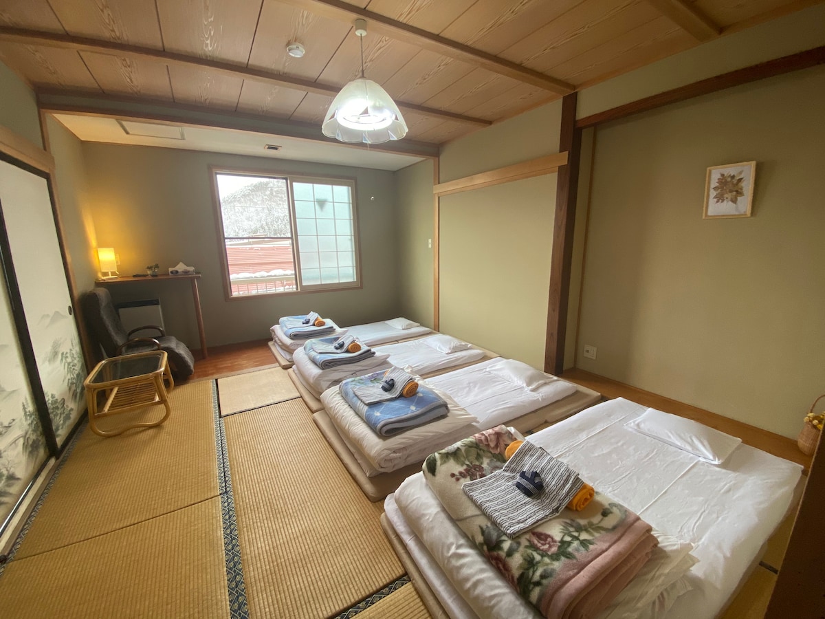 Nozawa Onsen
lodge Sukinozawa2