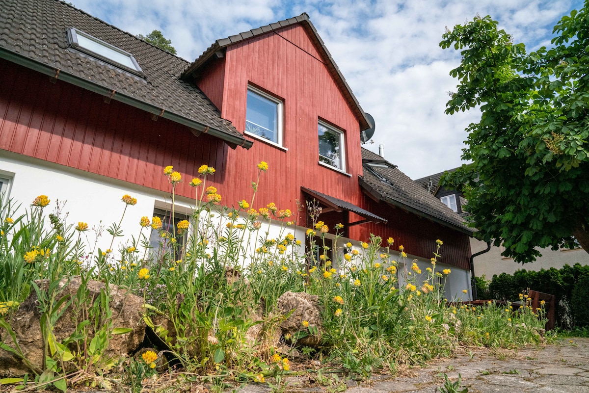 Helles Landhaus-Zimmer