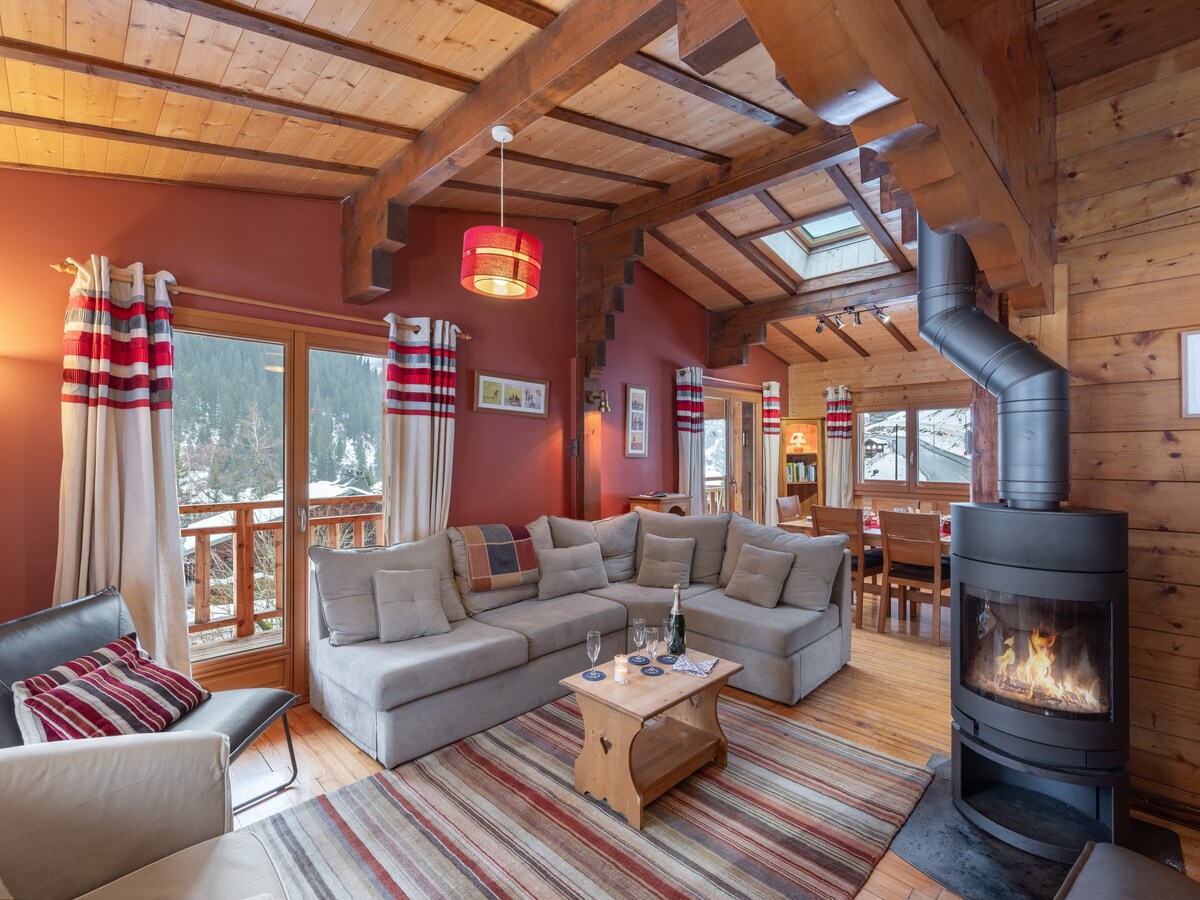 可容纳10人的度假木屋， 5间卧室，靠近滑雪坡