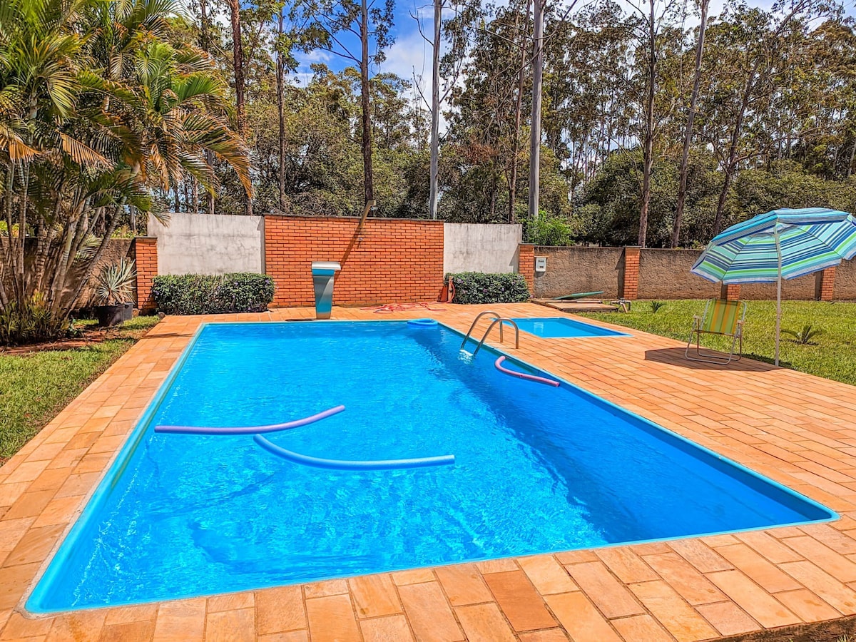 Casa de Campo Pinheiros带泳池