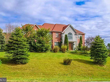 Spacious Poconos Vacation Rental w/ Home Theater