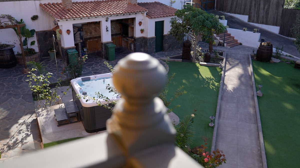 蒂华纳别墅（ Villa Tijuana ） -按摩浴缸、海滩和自然。