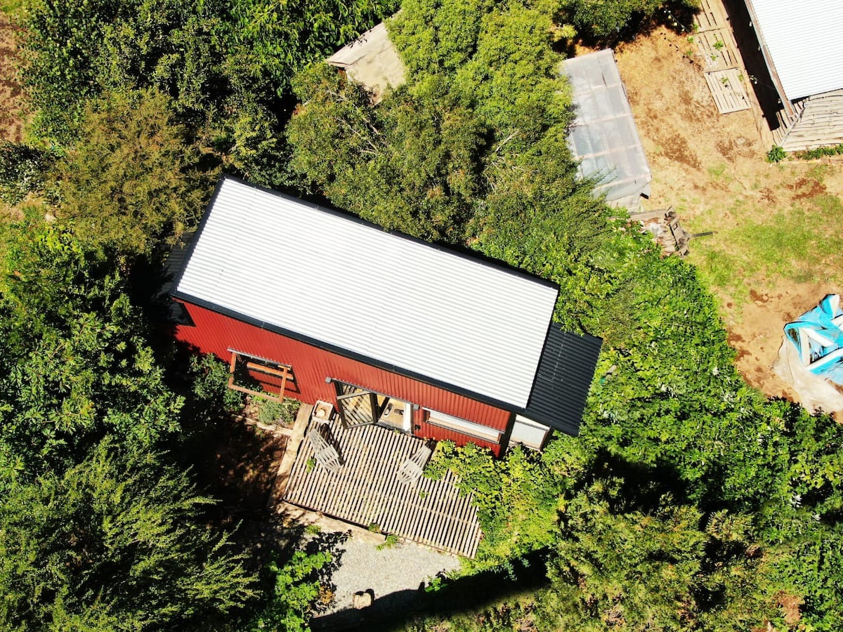 Bariloche Tiny House。它回到了简单自然的地方。