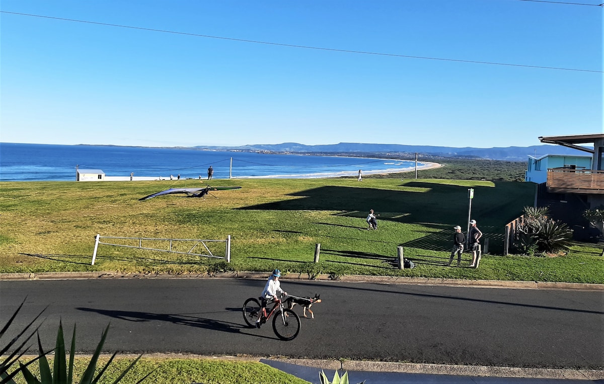 Ocean View ~ Best beach in the Illawarra