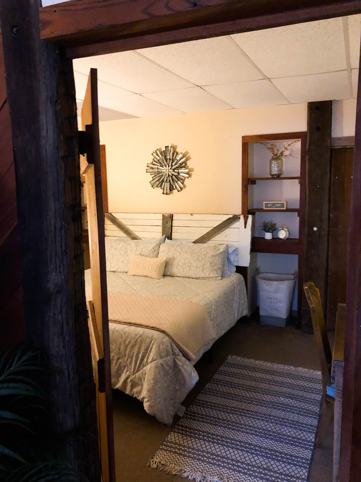 Cozy 1 bd apt with King bed in Harpers Ferry