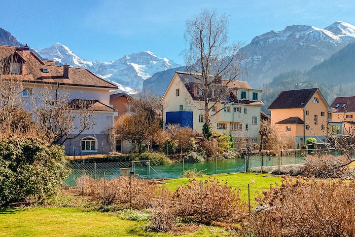 茵特拉肯(Interlaken)的民宿