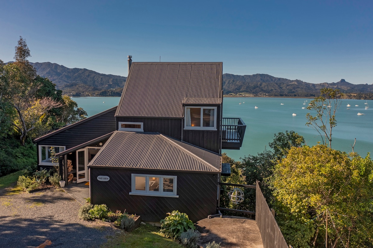 Coromandel, Beachfront Wyuna Bay