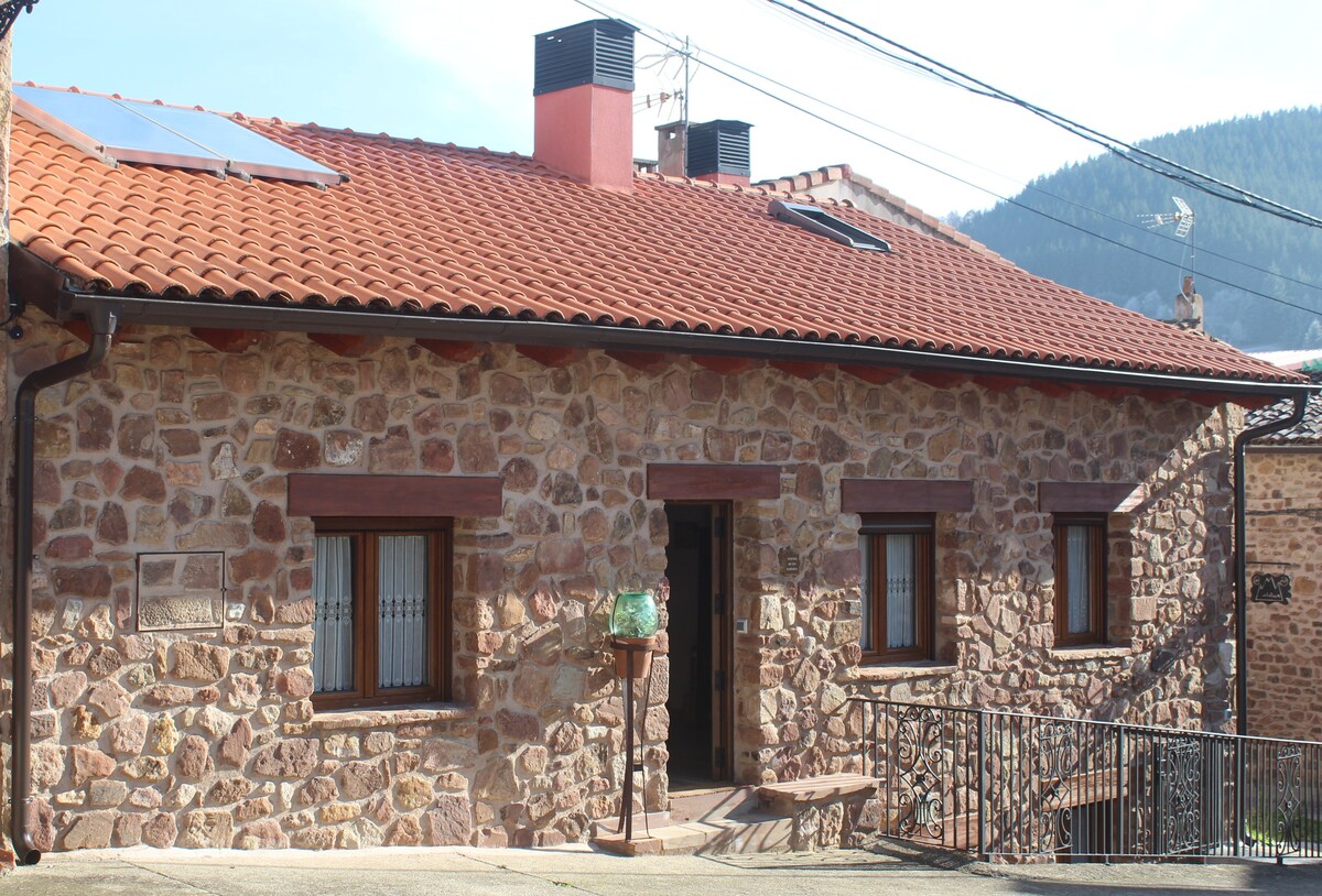 Preciosa casa Rural completa en Zorraquin -Ezcaray