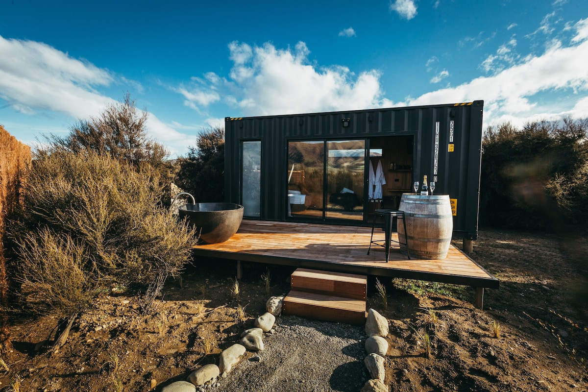 Secluded Wanaka Couples Escape