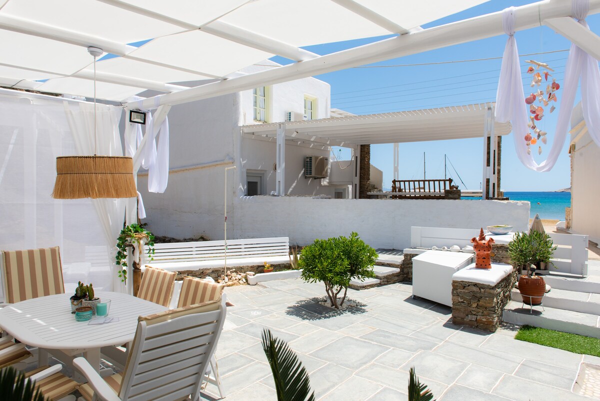 Miles Away Sifnos - Beachfront House