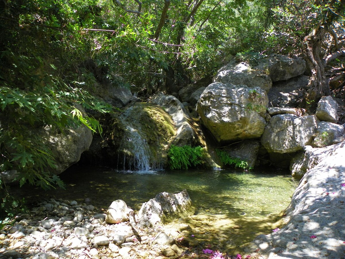 Ikaros海景2卧室公寓，海景，无线网络