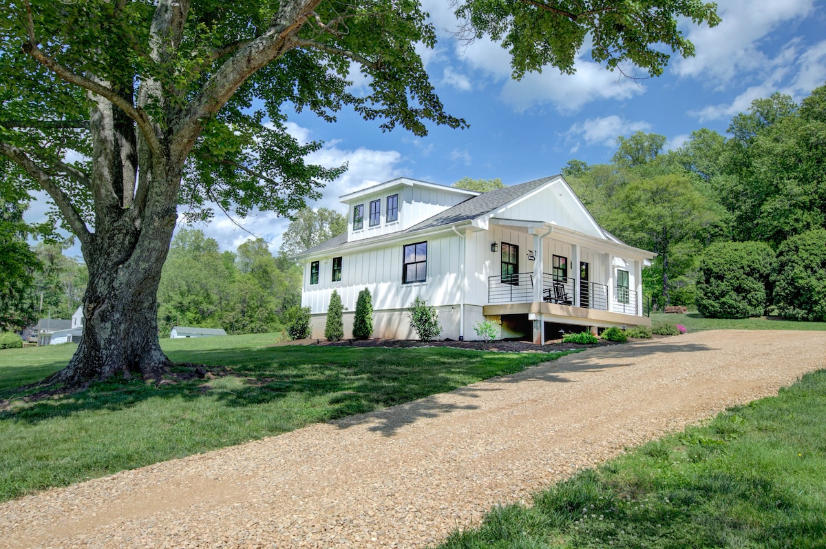 夏洛茨维尔（ Charlottesville Cottage ）