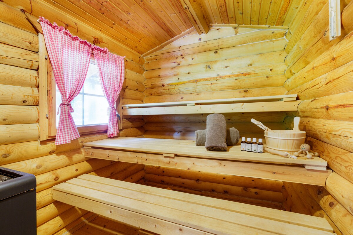 带桑拿Kitzbüheler阿尔卑斯山的私人度假木屋