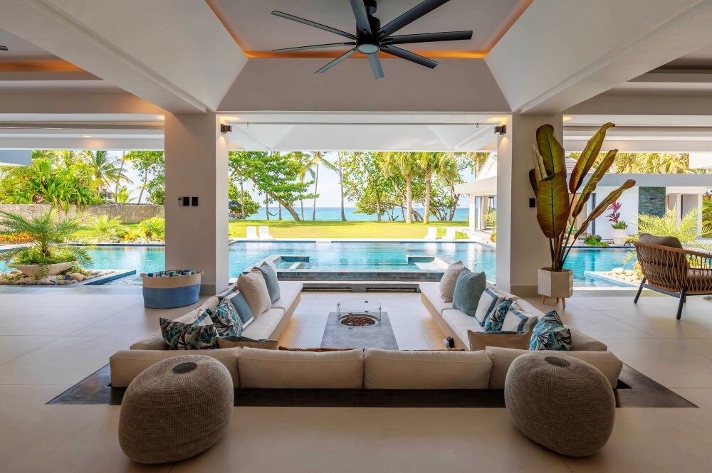 Stunning Villa /w Private Pool and Ocean View