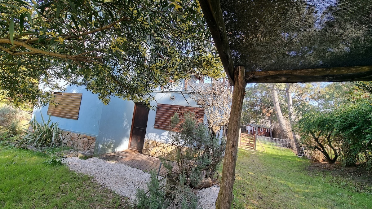 Casa en Las Gaviotas dos plantas, parque y terraza